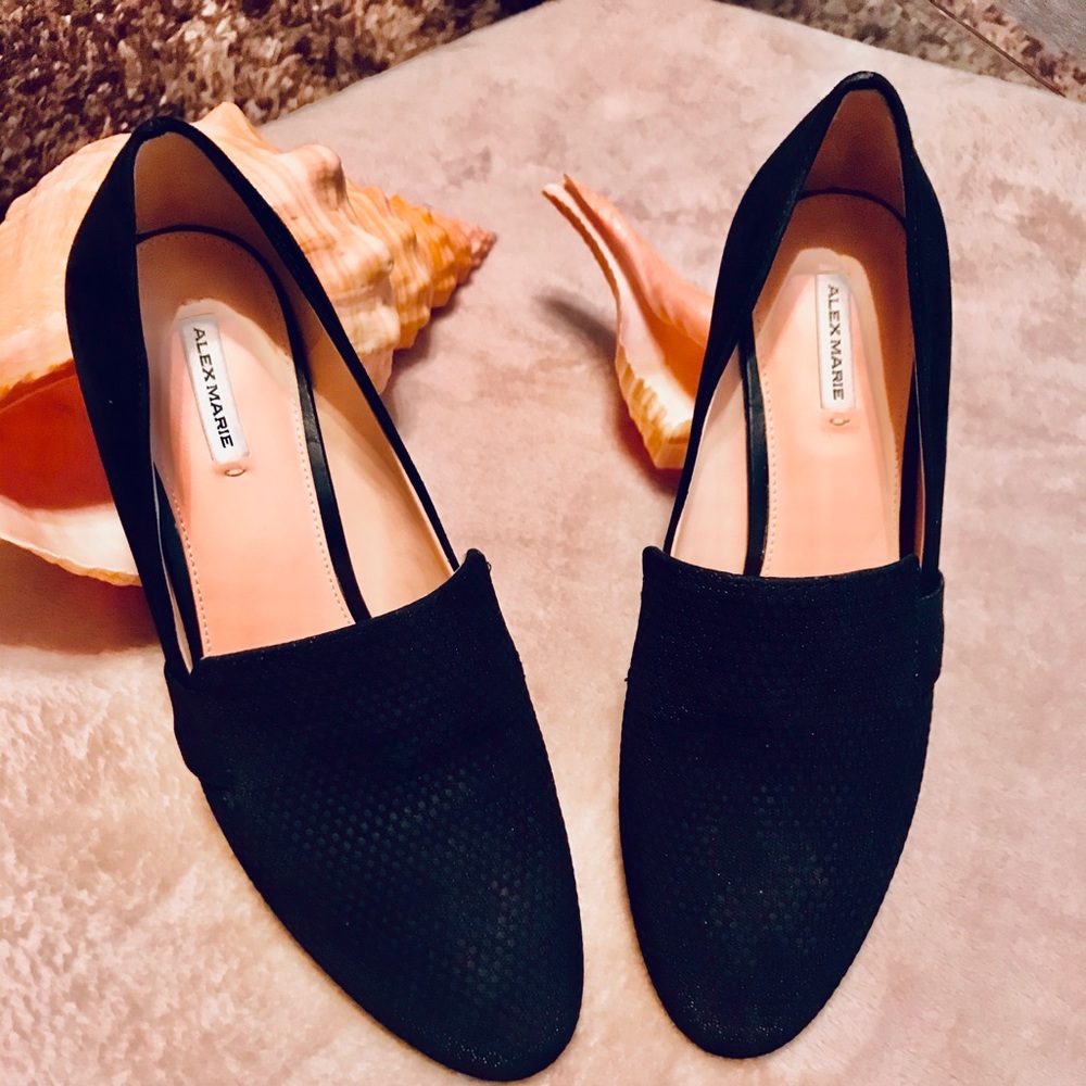 ALEX MARIE WEDGE SHOE - NWOT
